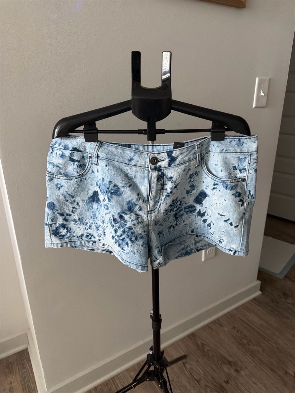 City Streets Blue Tie-Dye Denim Short Shorts